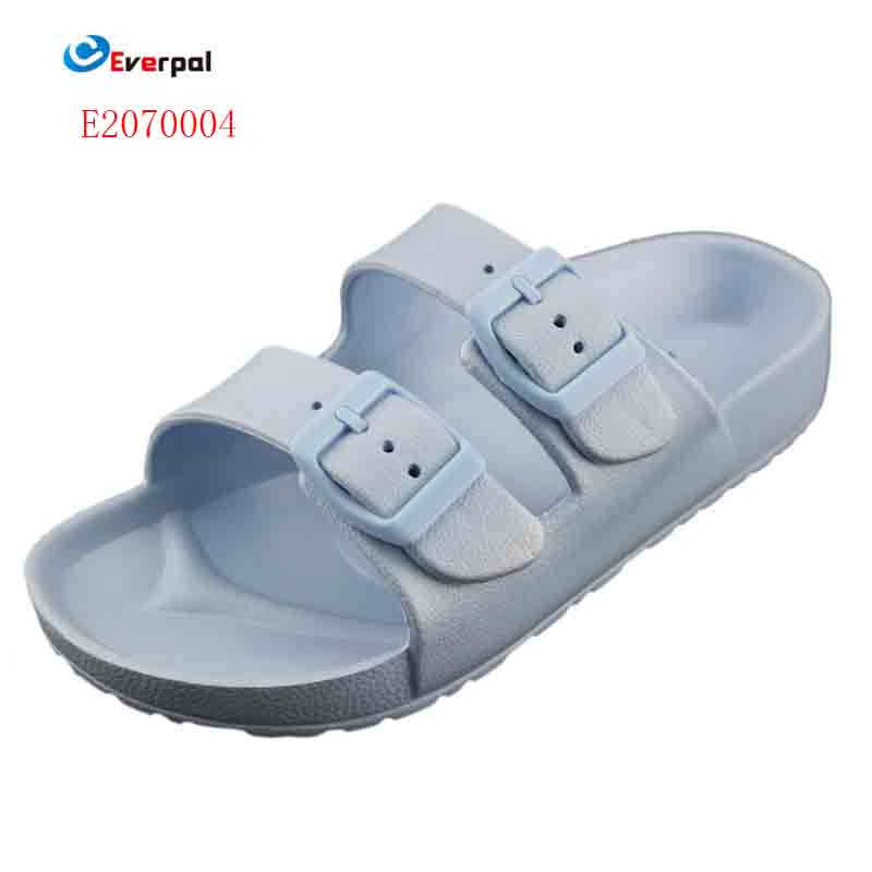 Warum sind Kindersandalen die perfekte Wahl für aktive kleine Füße?